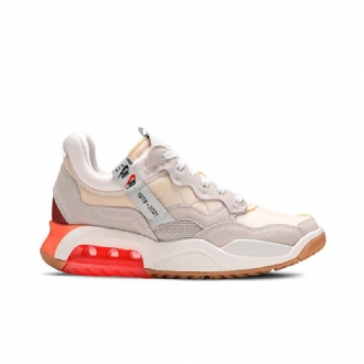 Air Jordan Ma2 Valkobeiget Miesten Kengät