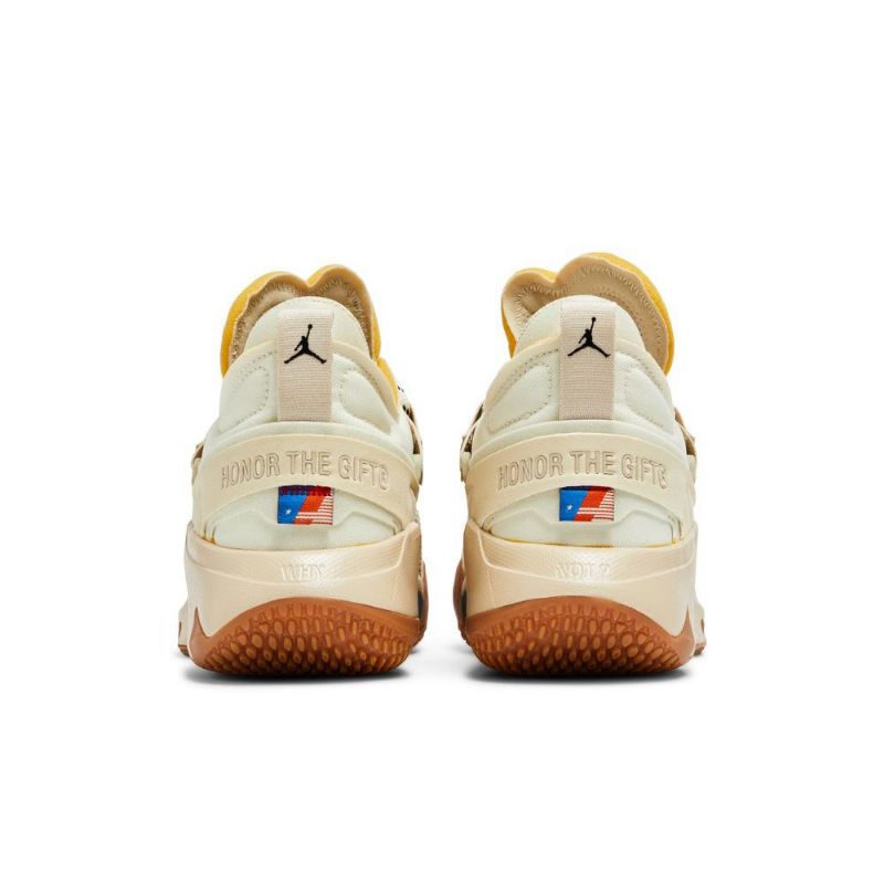 Air Jordan Why Not Zer0.5 Honor The Gift Beige Kultaiset Miesten Kengät